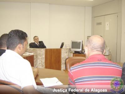 Imagem: Juiz federal Paulo Cordeiro conduziu audiência