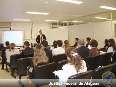 Imagem: Defensor chefe da União em Alagoas, Rodrigo Gonçalves de Souza