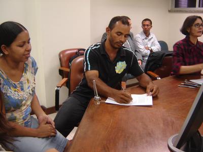 Imagem: Acordo é assinado