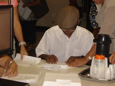 Imagem: Aposentado Bráulio Olegário assina acordo e faz planos