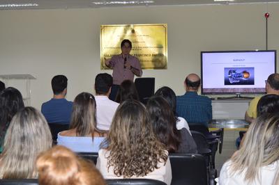 Imagem: Roda de Conversa: *Saúde Mental e Qualidade de Vida * Síndrome de Burnout*