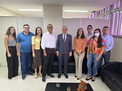 Imagem: O corregedor-regional do TRF5, desembargador federal Élio Wanderley realizou visitas durante  a tarde de quinta-feira e a manhã desta sexta-feira, 27 e 28