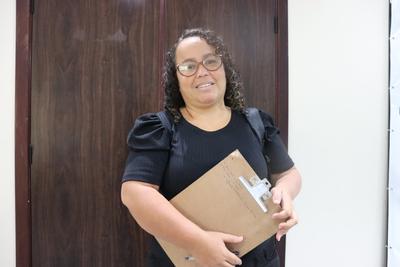 Imagem: Maria Michele espera conseguir o primeiro estágio dela no Judiciário federal