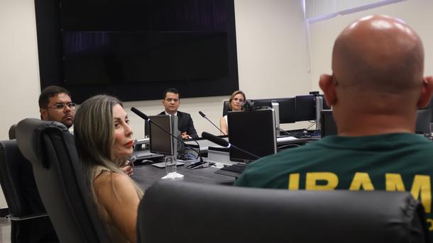 Imagem: Representantes avaliam medidas judiciais que versam sobre controle ambiental